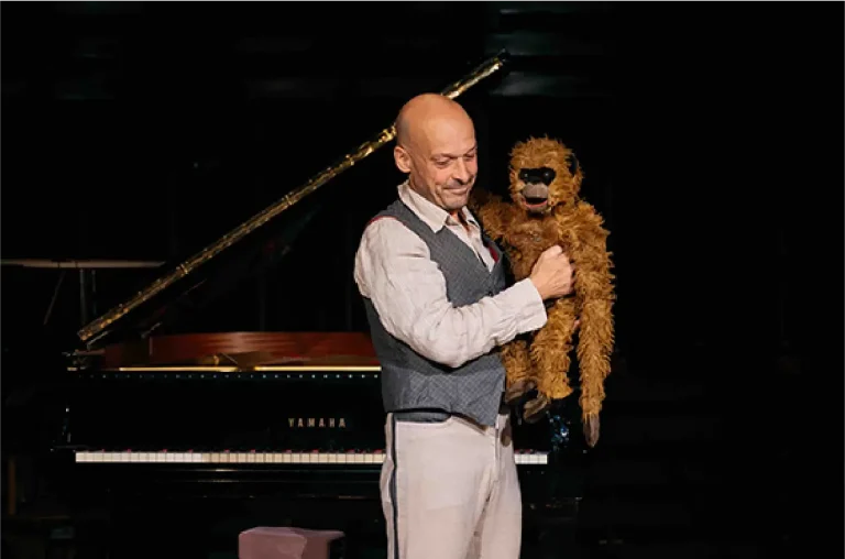 Programmation février 2026 au Boudu Pont : concerts, soirées & événements à Toulouse 4 Spectacle de marionnettes Marrionetissimo, duo déjanté mêlant piano, performance scénique et marionnette Chouchou